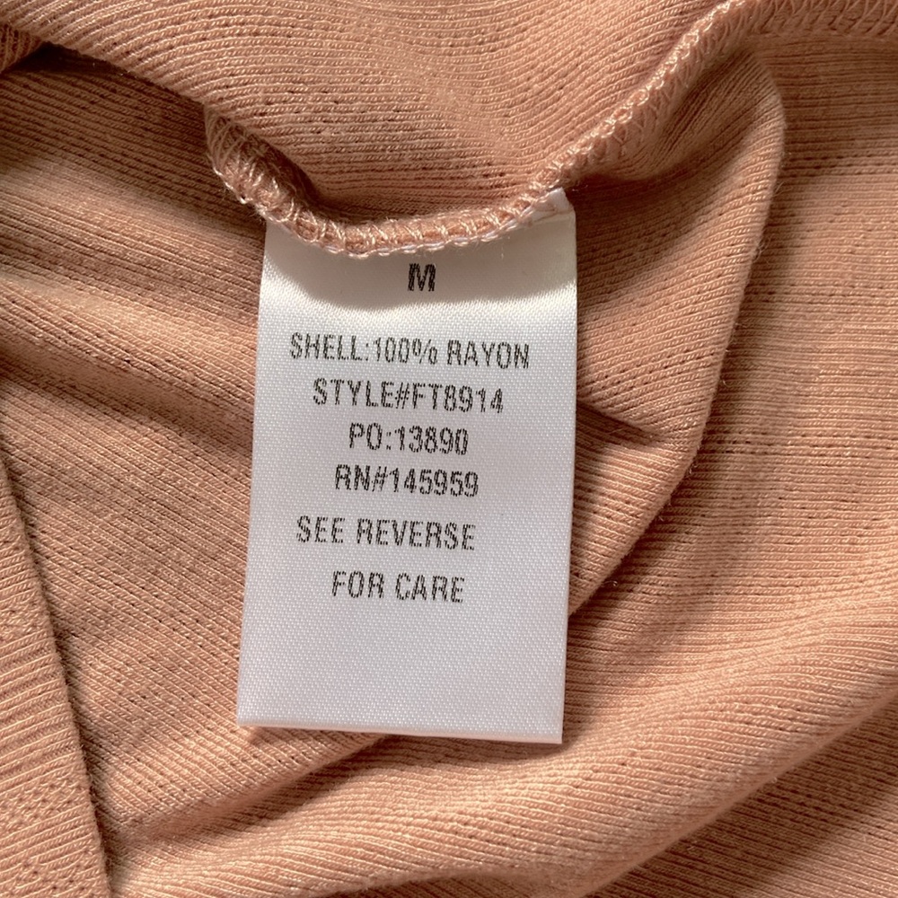Dress Forum • Dusty Rose Pointelle Cropped Tank - Picture 9 of 12